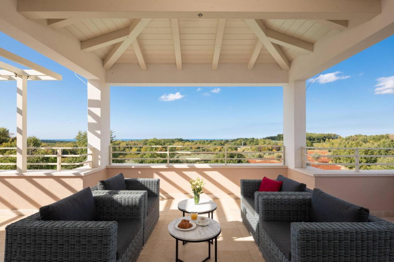 Villa Blanche By Ilc Brtonigla Exterior foto